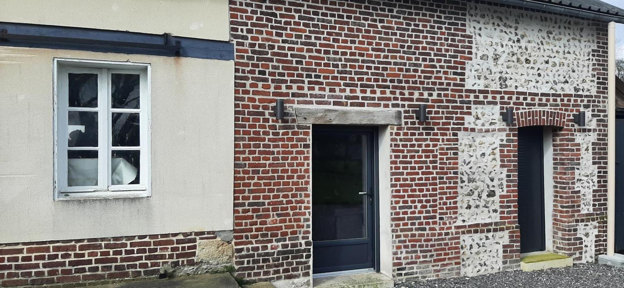 Le Thuit - F2 Plain Pied Tout Equipe A La Ferme Charleval  Eksteriør billede